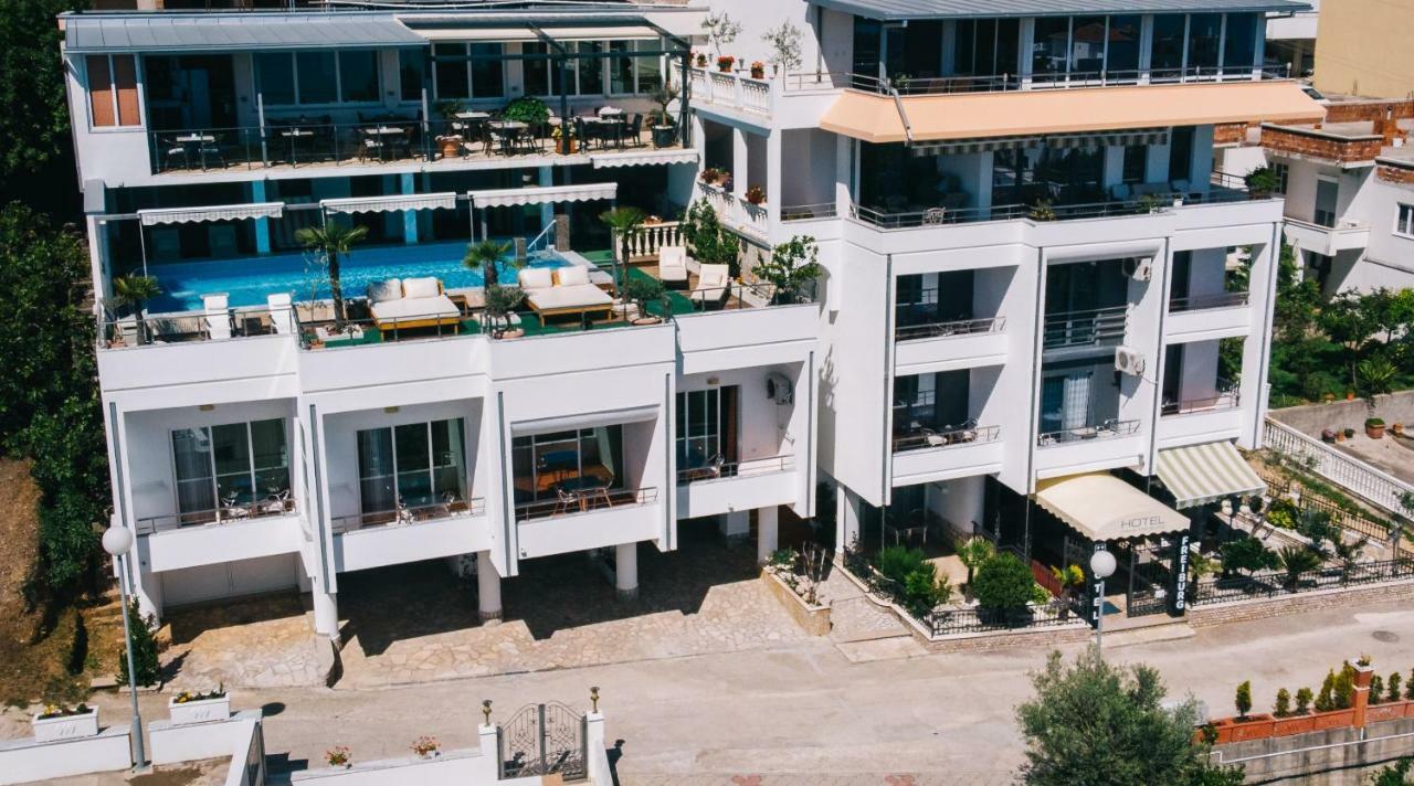 Hotel Freiburg Ulcinj Exterior foto